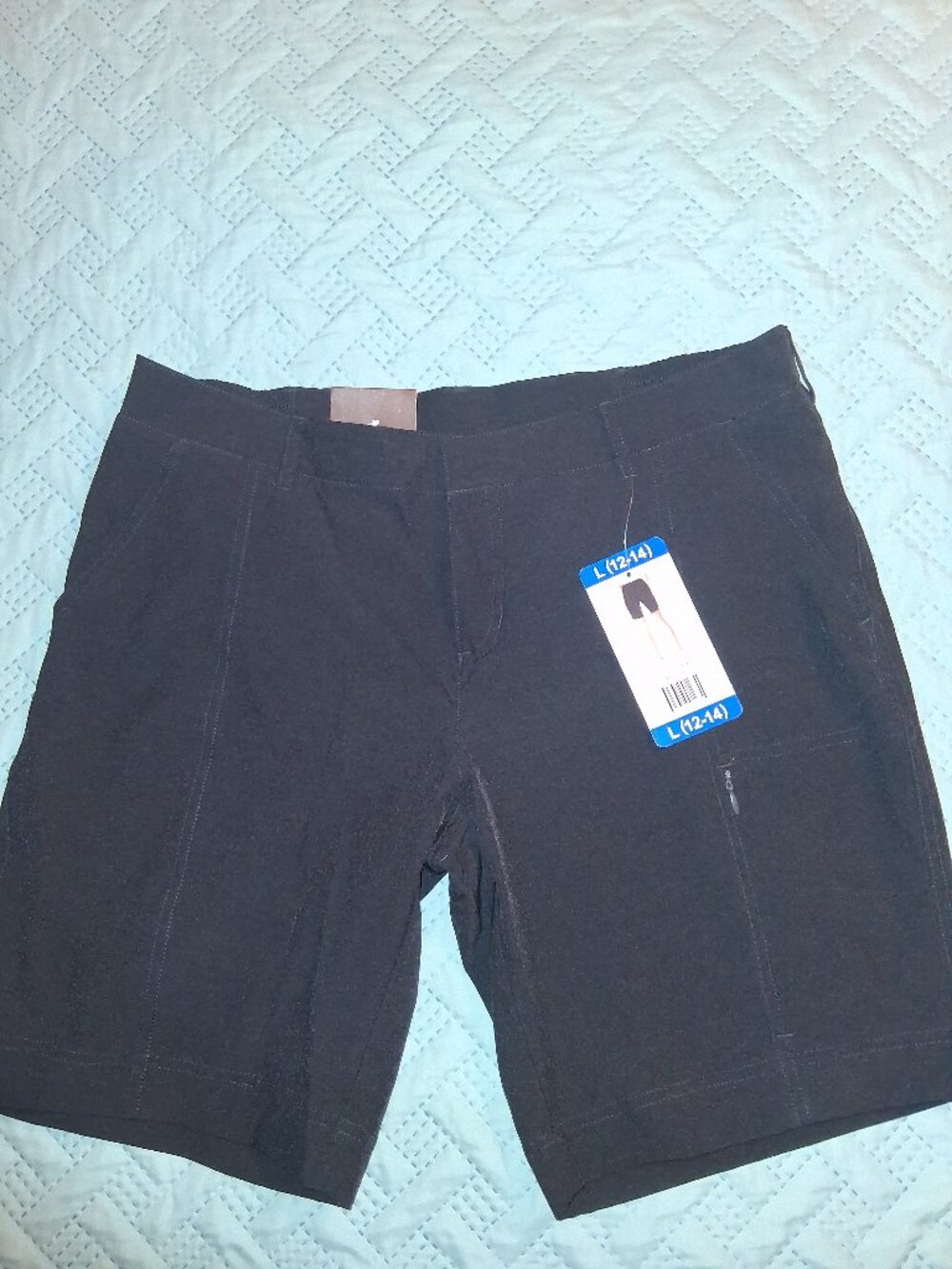 NWT 32 Degrees Women's Black Cargo Shorts-L